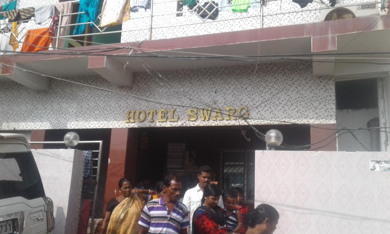 Hotel Swarg Puri Exterior photo