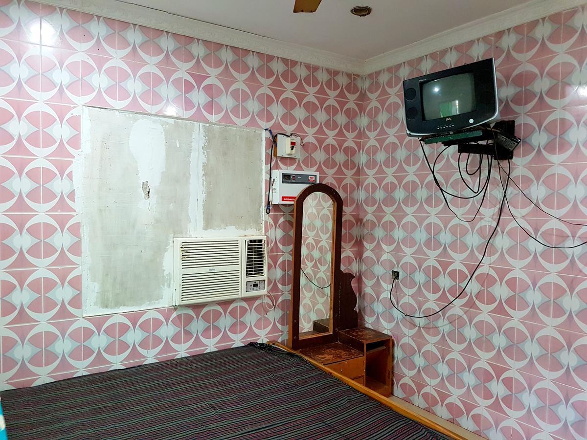 Hotel Swarg Puri Exterior photo